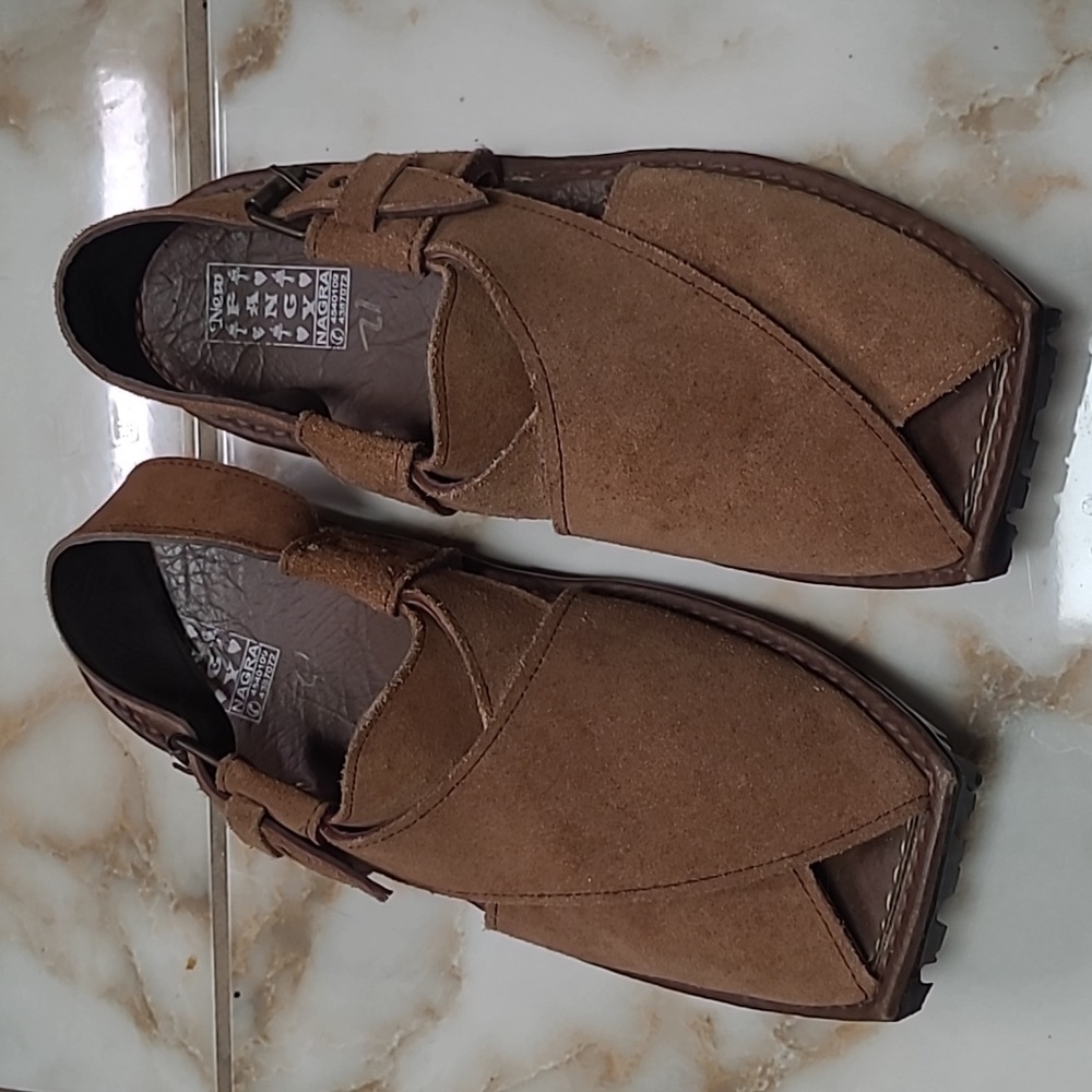 Peshawari chappal